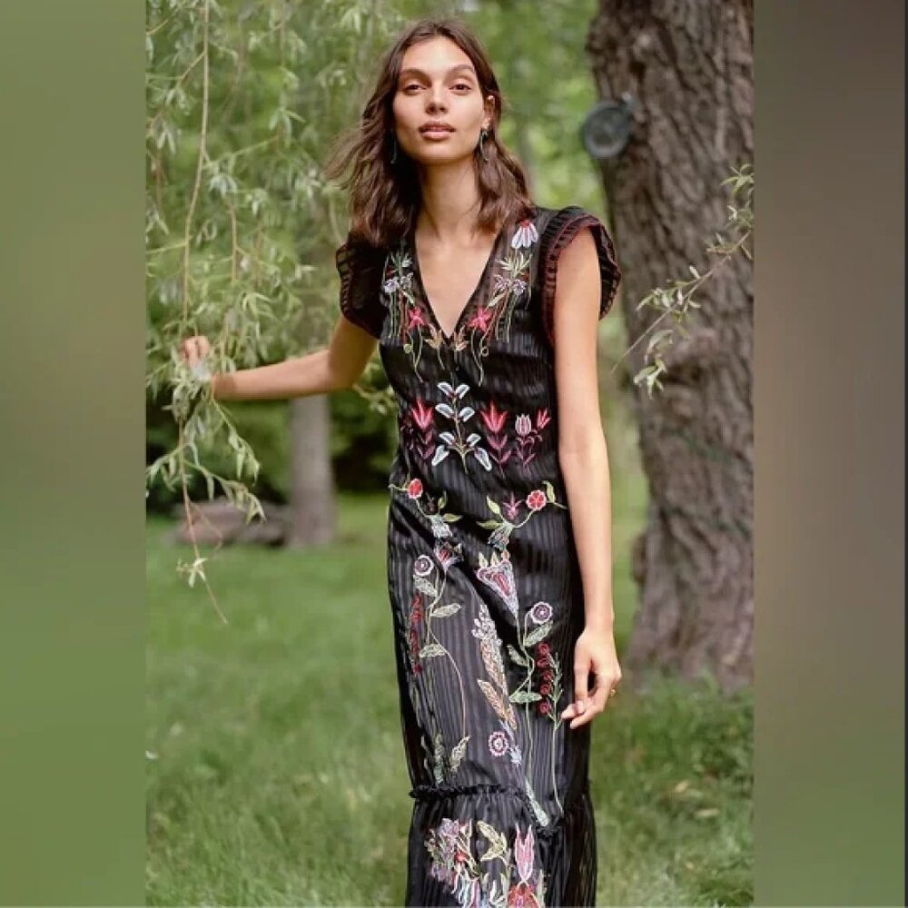 Anthropologie Dark Floral Beaded Wedding Guest Dress Frida Kahlo Size 6 Silky